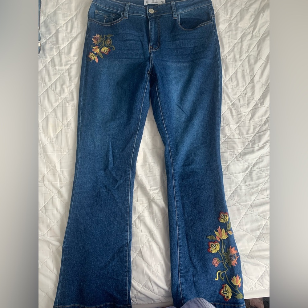 Embroidered Dark Blue Flare Jeans - Floral Accent